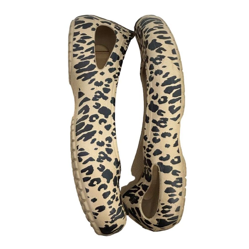 Women’s Crocs Size 10 Kadee Animal Print Leopard Slip-on Ballet Flat Shoes - Picture 2 of 9